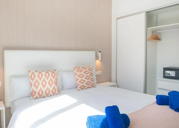 Blancazul Isora Vila